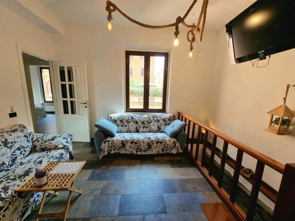 Casa indipendente nel cuore di trastevere Roma Esterno foto