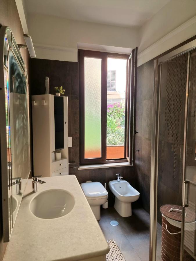 Casa indipendente nel cuore di trastevere Roma Esterno foto