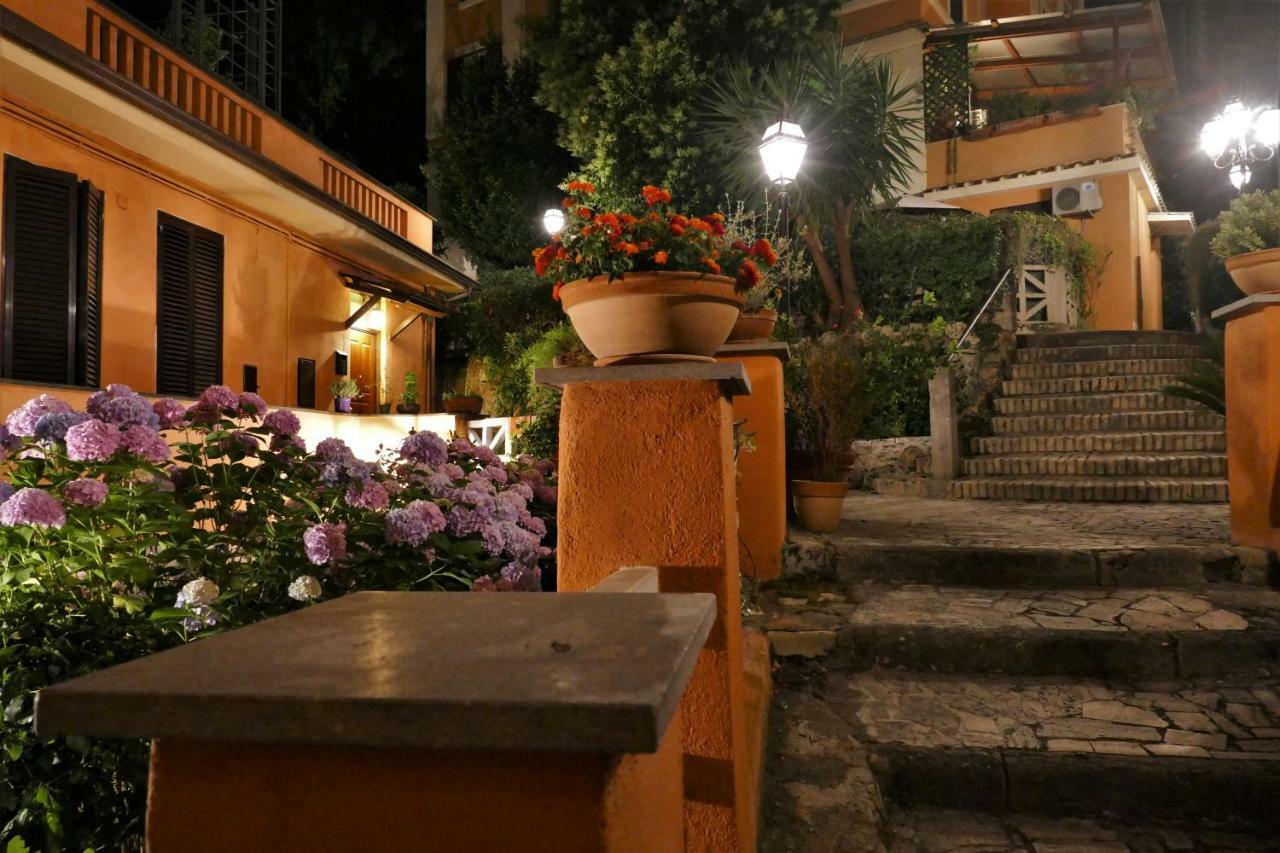Casa indipendente nel cuore di trastevere Roma Esterno foto