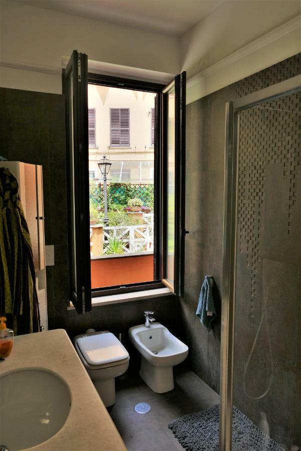 Casa indipendente nel cuore di trastevere Roma Esterno foto